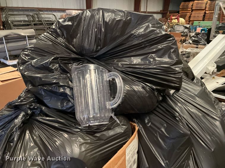 image for item NY9559 (14) pallets of restaurant equipment