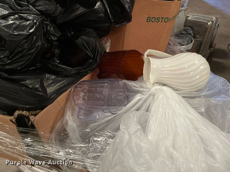 image for item NY9559 (14) pallets of restaurant equipment