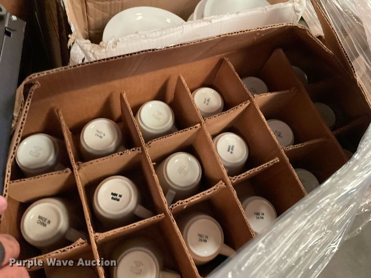 image for item NY9559 (14) pallets of restaurant equipment