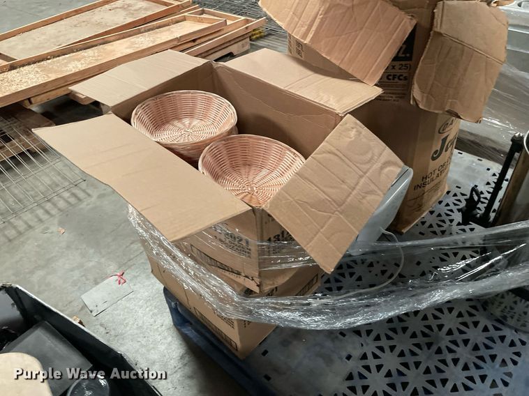 image for item NY9559 (14) pallets of restaurant equipment