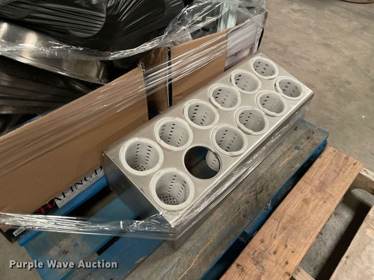 image for item NY9559 (14) pallets of restaurant equipment