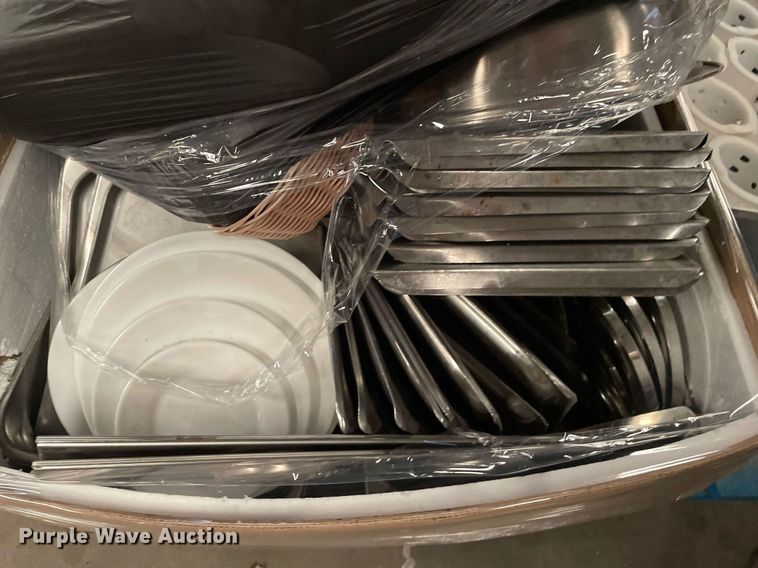 image for item NY9559 (14) pallets of restaurant equipment