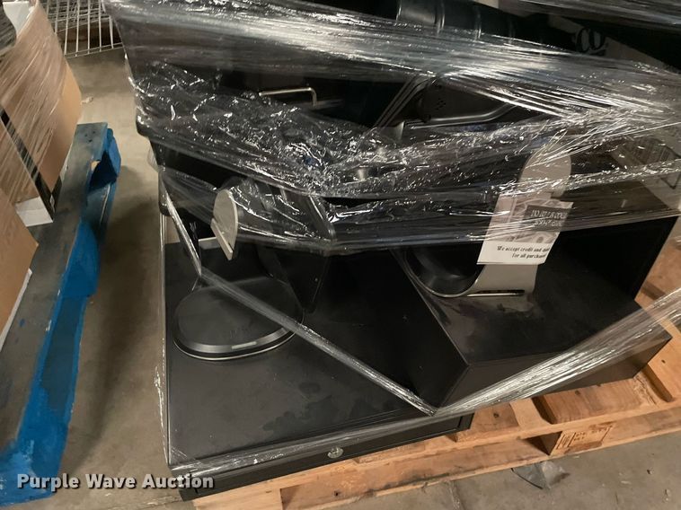 image for item NY9559 (14) pallets of restaurant equipment