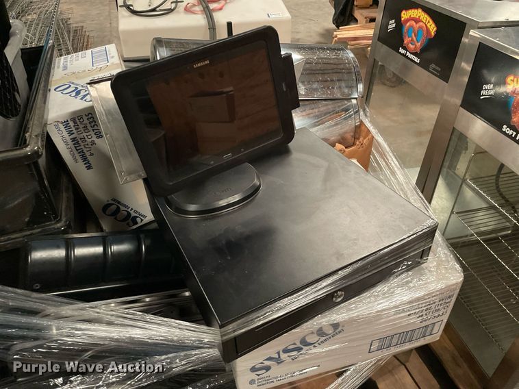 image for item NY9559 (14) pallets of restaurant equipment