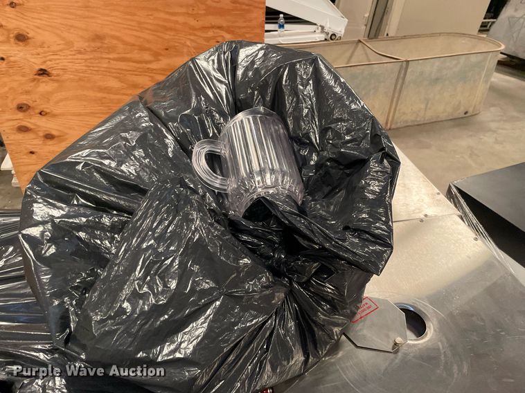 image for item NY9559 (14) pallets of restaurant equipment