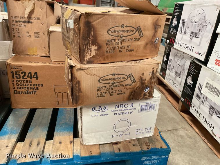 image for item NY9559 (14) pallets of restaurant equipment