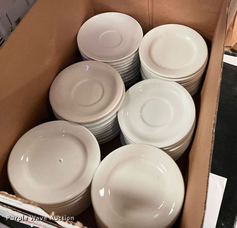 image for item NY9559 (14) pallets of restaurant equipment