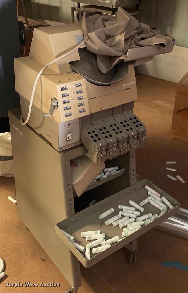 image for item NY9563 Brandt 925  coin counter/sorter