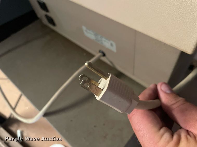 image for item NY9563 Brandt 925  coin counter/sorter