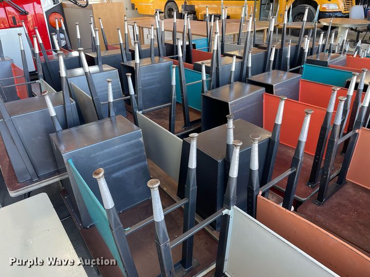 image for item NY9564 Approximately 54 desks