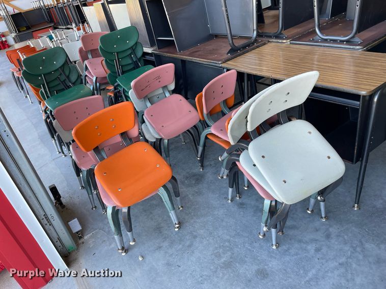 image for item NY9565 Approximately 95 chairs