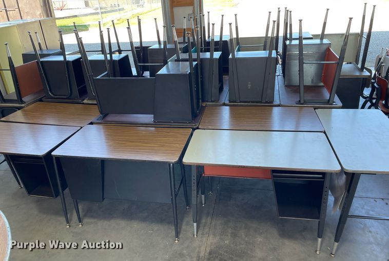 image for item NY9566 (27) desks