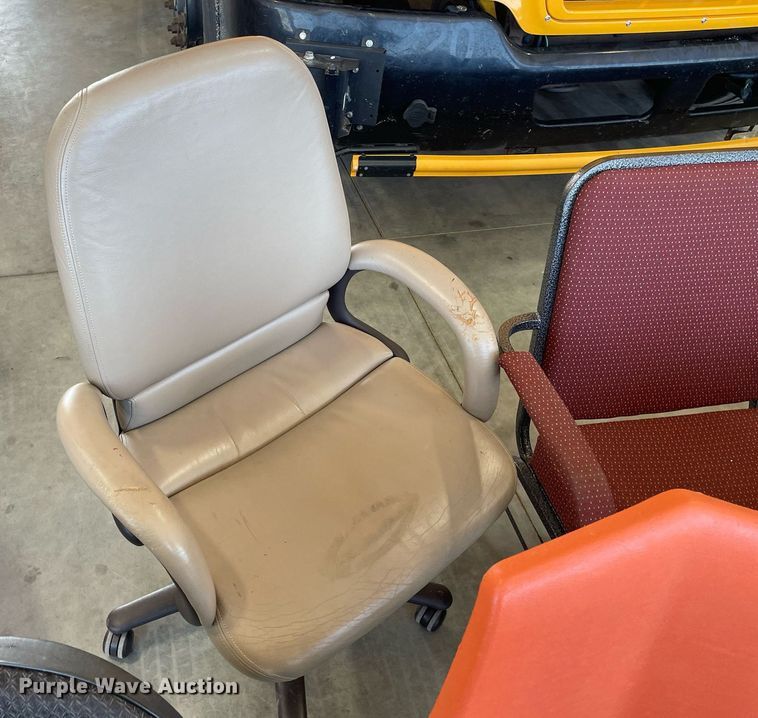 image for item NY9570 (11) chairs