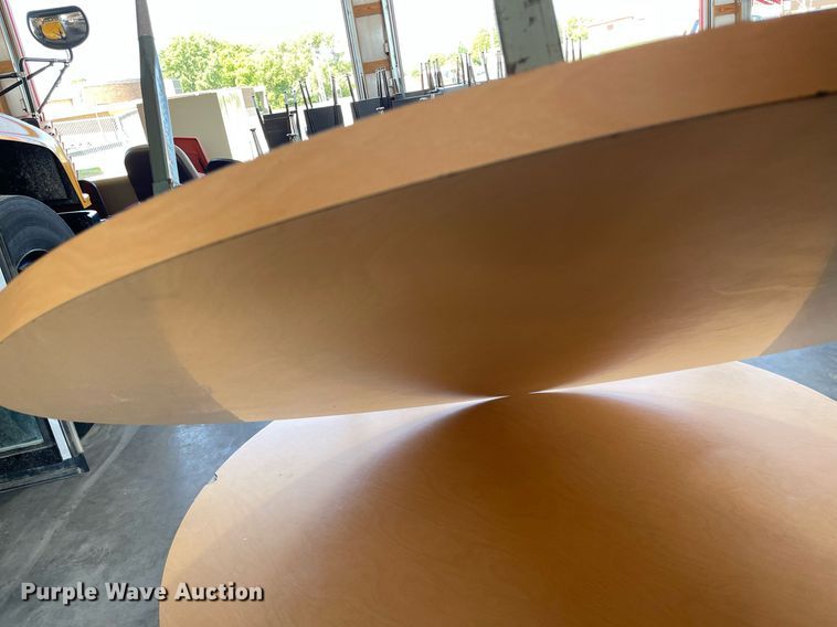 image for item NY9571 (7) round tables