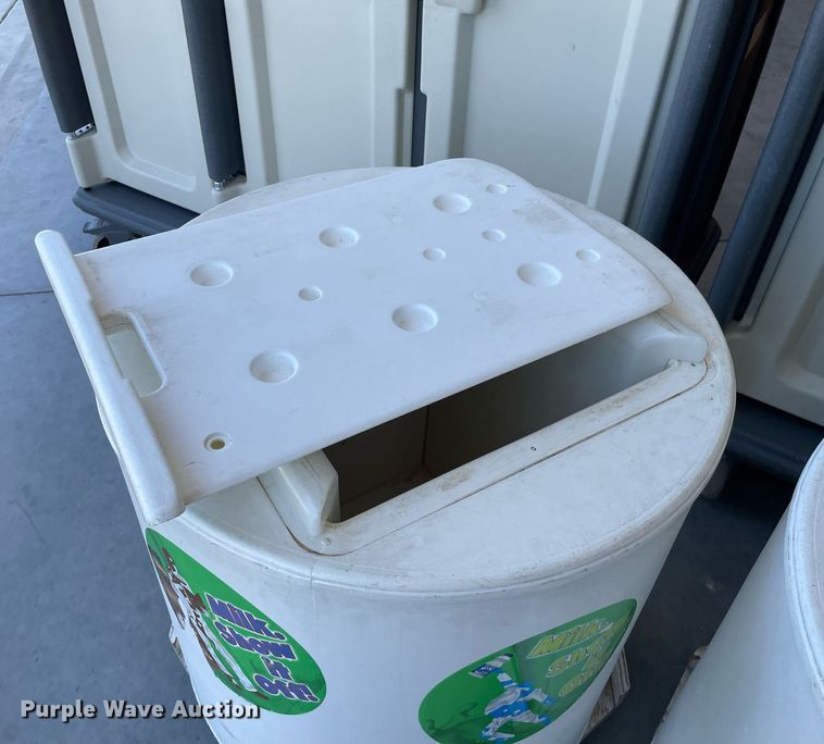 image for item NY9580 (2) Cambro Healthcare tray carts