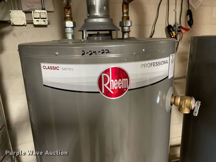 image for item NY9586 (3) Rheem PROG50-38N NH60 hot water heaters