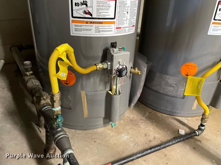 image for item NY9586 (3) Rheem PROG50-38N NH60 hot water heaters