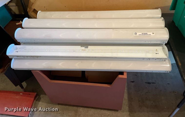 image for item NY9589 Building materials