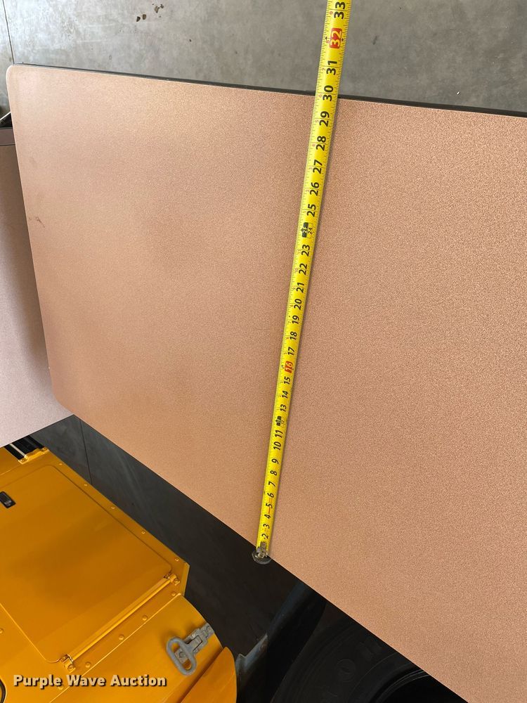 image for item NY9591 (8) folding tables