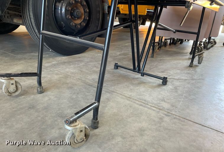 image for item NY9591 (8) folding tables