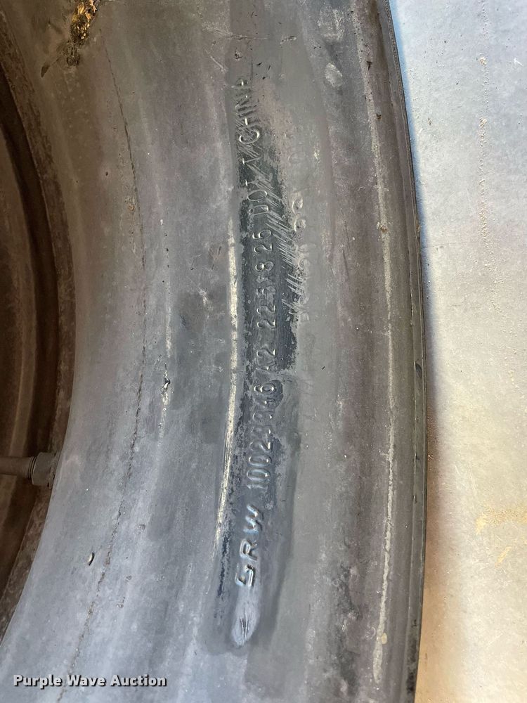 image for item NY9592 (4) 22.5x8.5 steel wheels