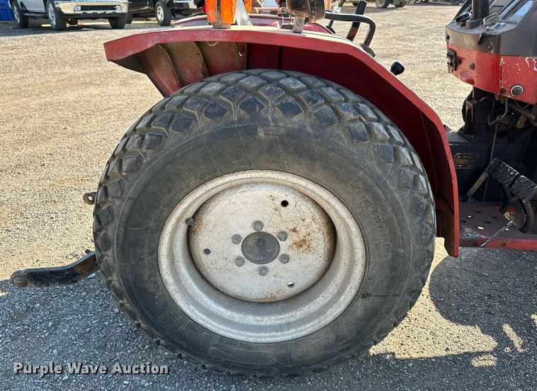 image for item OC9103 International 234  tractor