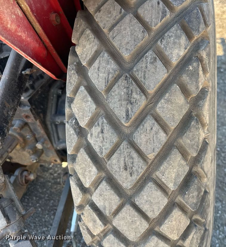 image for item OC9103 International 234  tractor