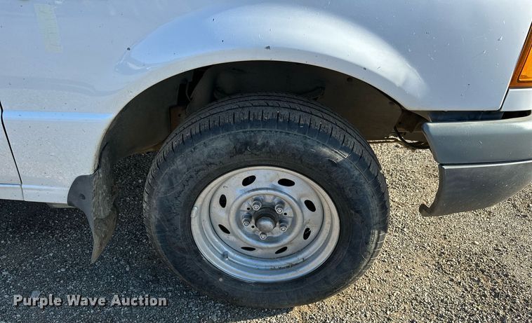 image for item OC9104 2003 Ford Ranger  pickup truck