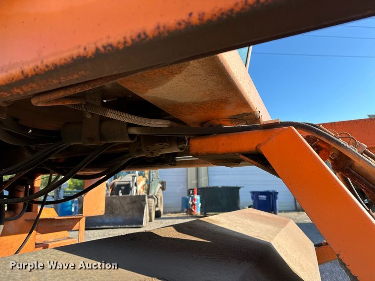 image for item OC9105 Bergkamp HB10  broom