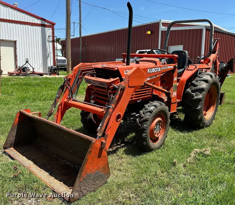 image for item OC9122 1991 Kubota L2950  MFWD tractor