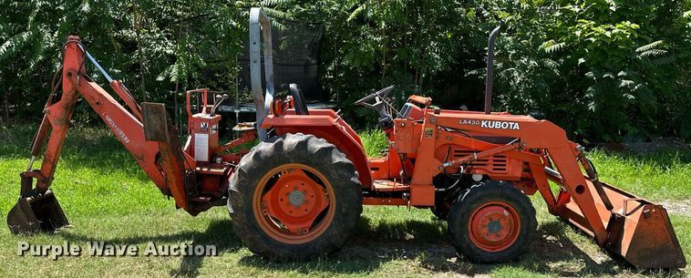 image for item OC9122 1991 Kubota L2950  MFWD tractor