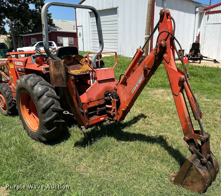 image for item OC9122 1991 Kubota L2950  MFWD tractor