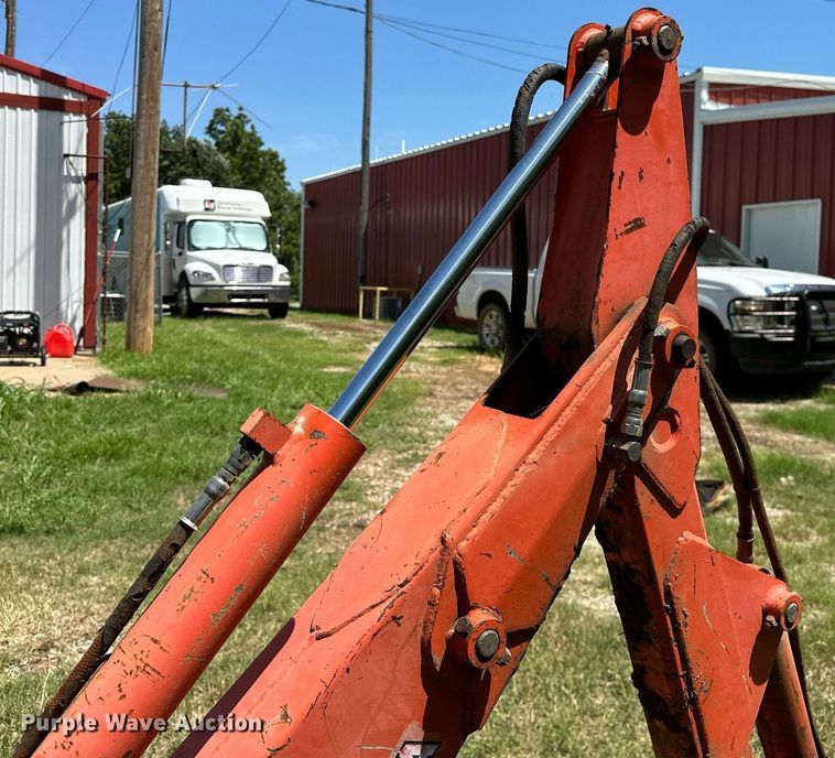 image for item OC9122 1991 Kubota L2950  MFWD tractor