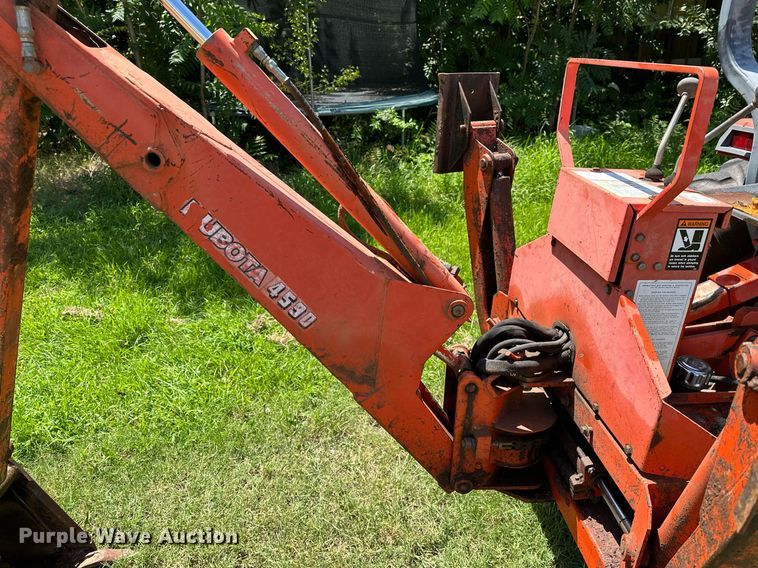 image for item OC9122 1991 Kubota L2950  MFWD tractor