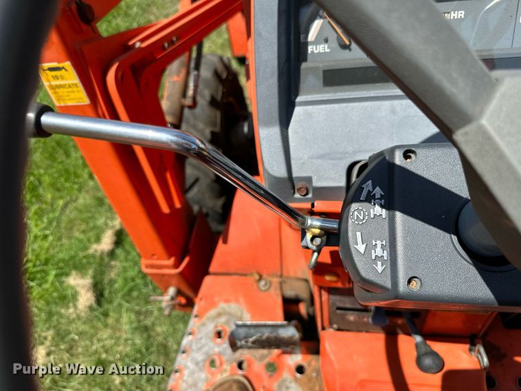 image for item OC9122 1991 Kubota L2950  MFWD tractor