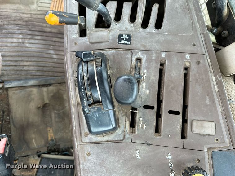 image for item OG9136 John Deere 6405  tractor