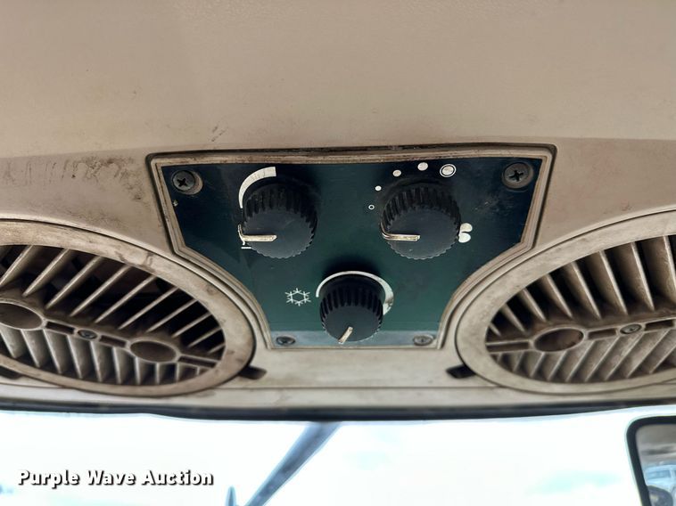 image for item OG9136 John Deere 6405  tractor