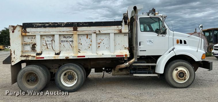 image for item OG9137 2006 Sterling L8500  dump truck