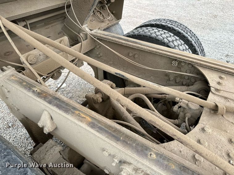 image for item OG9137 2006 Sterling L8500  dump truck