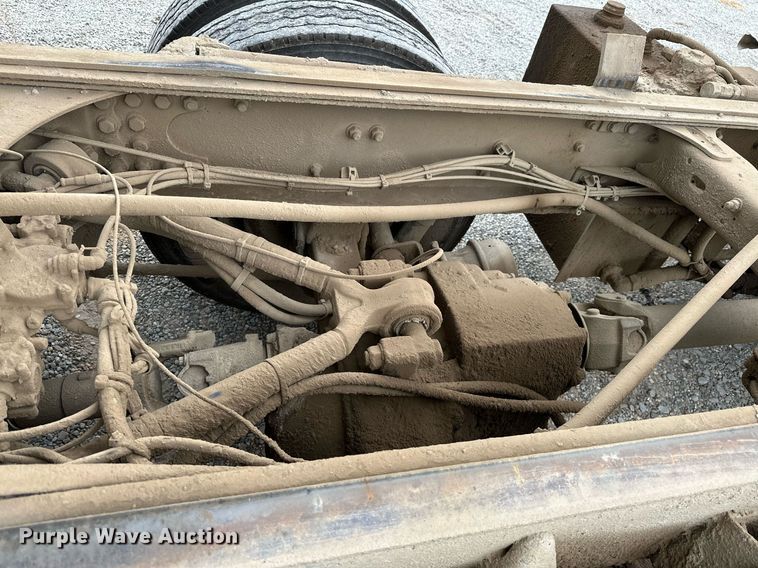 image for item OG9137 2006 Sterling L8500  dump truck