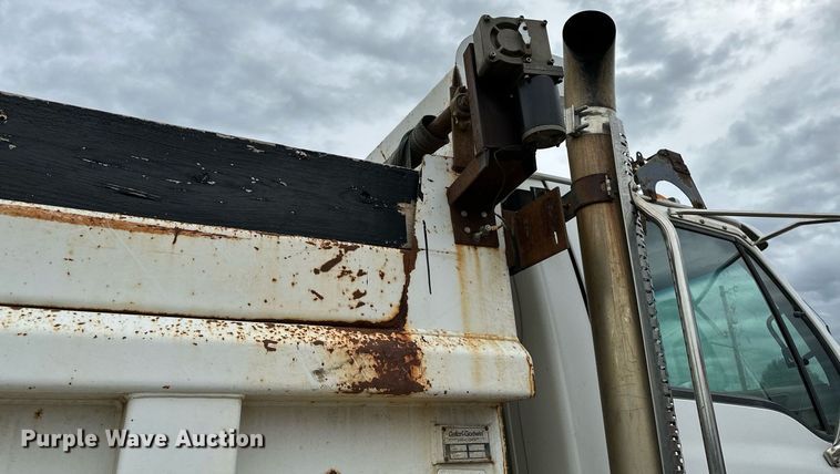 image for item OG9137 2006 Sterling L8500  dump truck