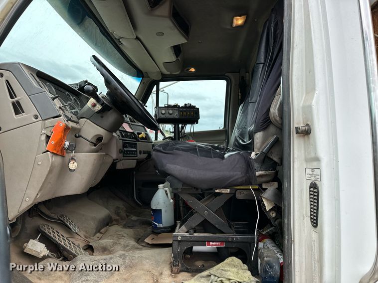 image for item OG9137 2006 Sterling L8500  dump truck