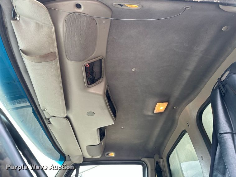 image for item OG9137 2006 Sterling L8500  dump truck