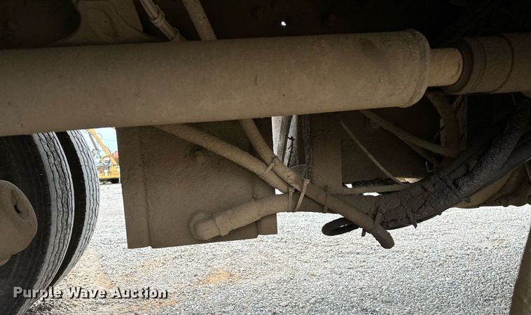 image for item OG9137 2006 Sterling L8500  dump truck