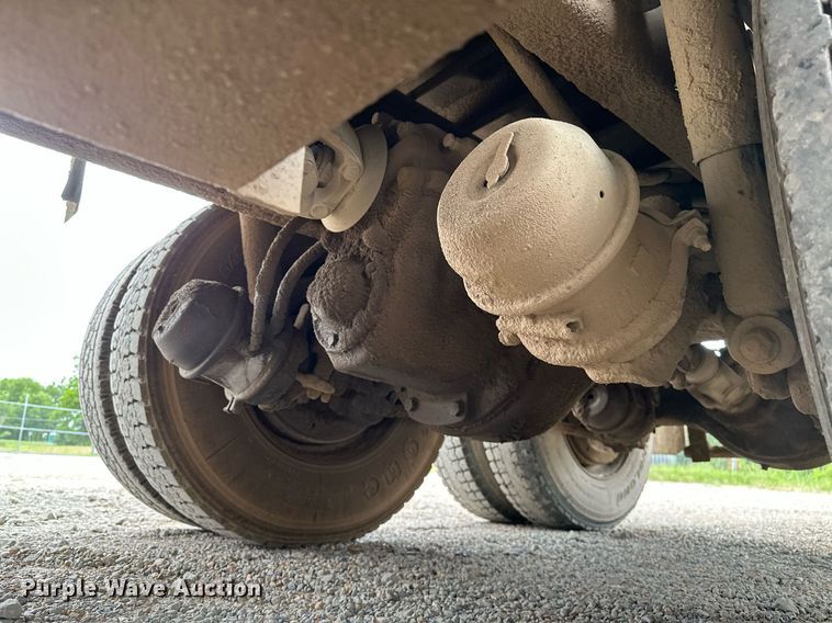 image for item OG9137 2006 Sterling L8500  dump truck