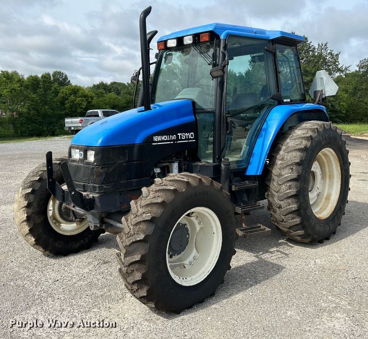 image for item OK9727 2001 New Holland TS110  MFWD tractor