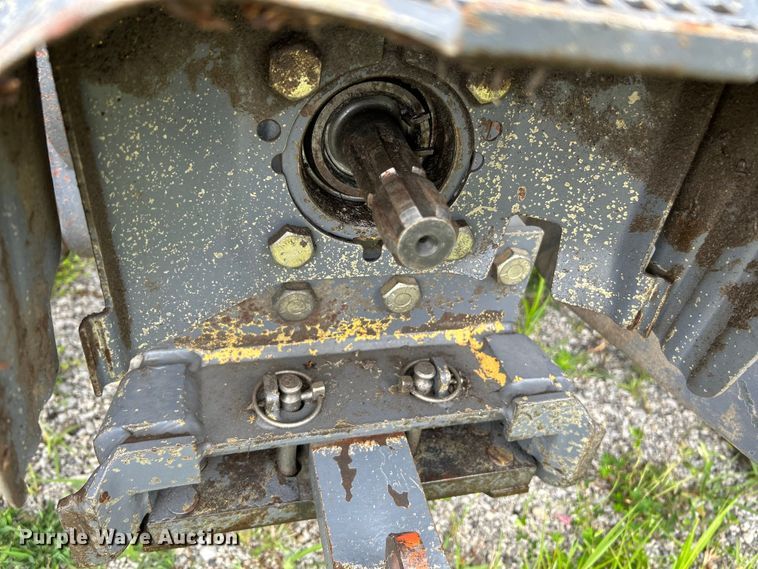 image for item OK9727 2001 New Holland TS110  MFWD tractor