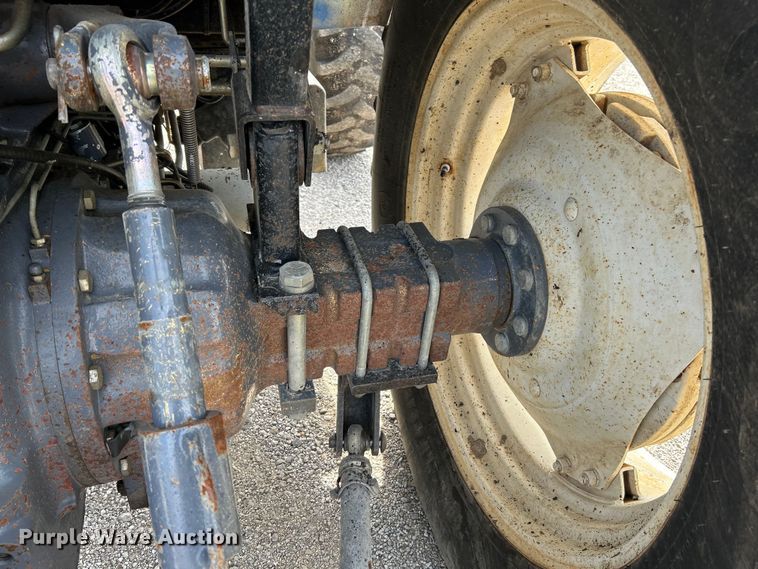 image for item OK9727 2001 New Holland TS110  MFWD tractor