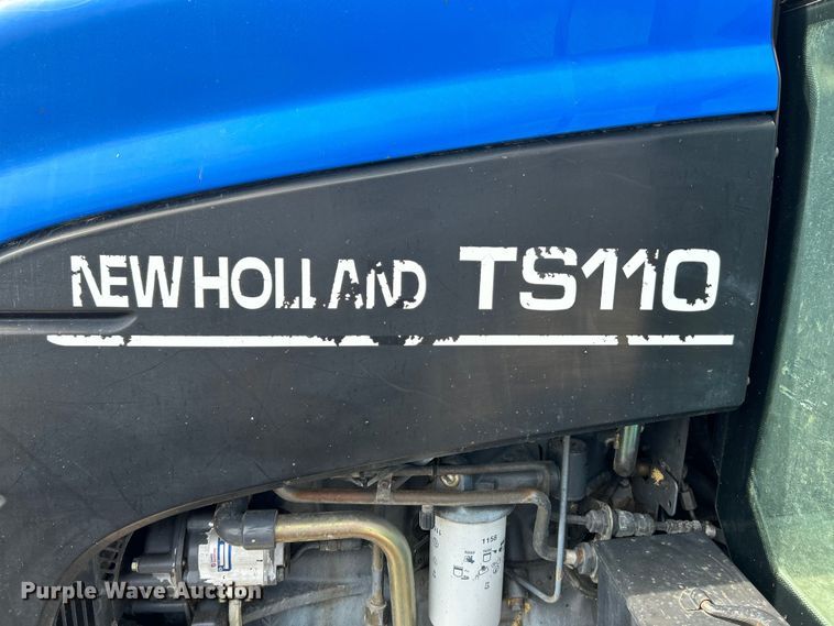 image for item OK9727 2001 New Holland TS110  MFWD tractor