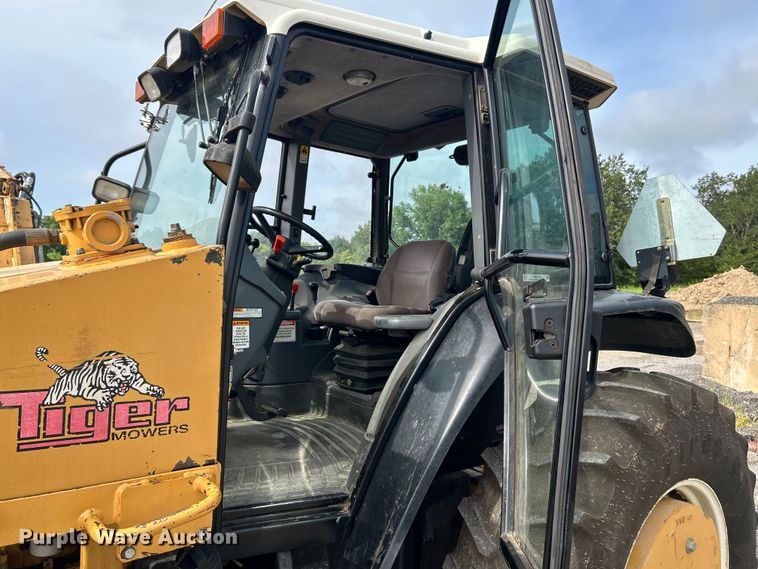 image for item OK9728 New Holland TS100  tractor